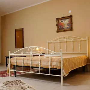 Ruggero I Di Sicilia Bed and breakfast