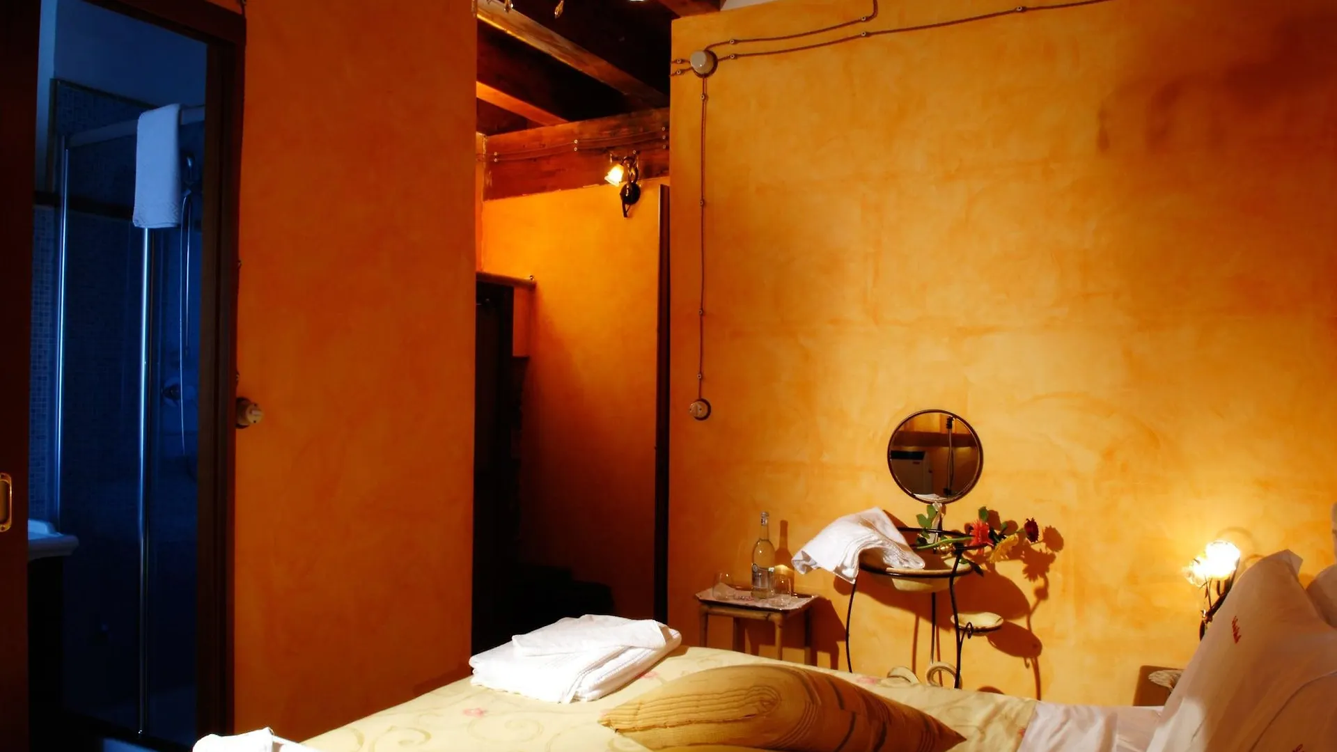 피아차암머리나 La Casa Sulla Collina D'Oro B&B